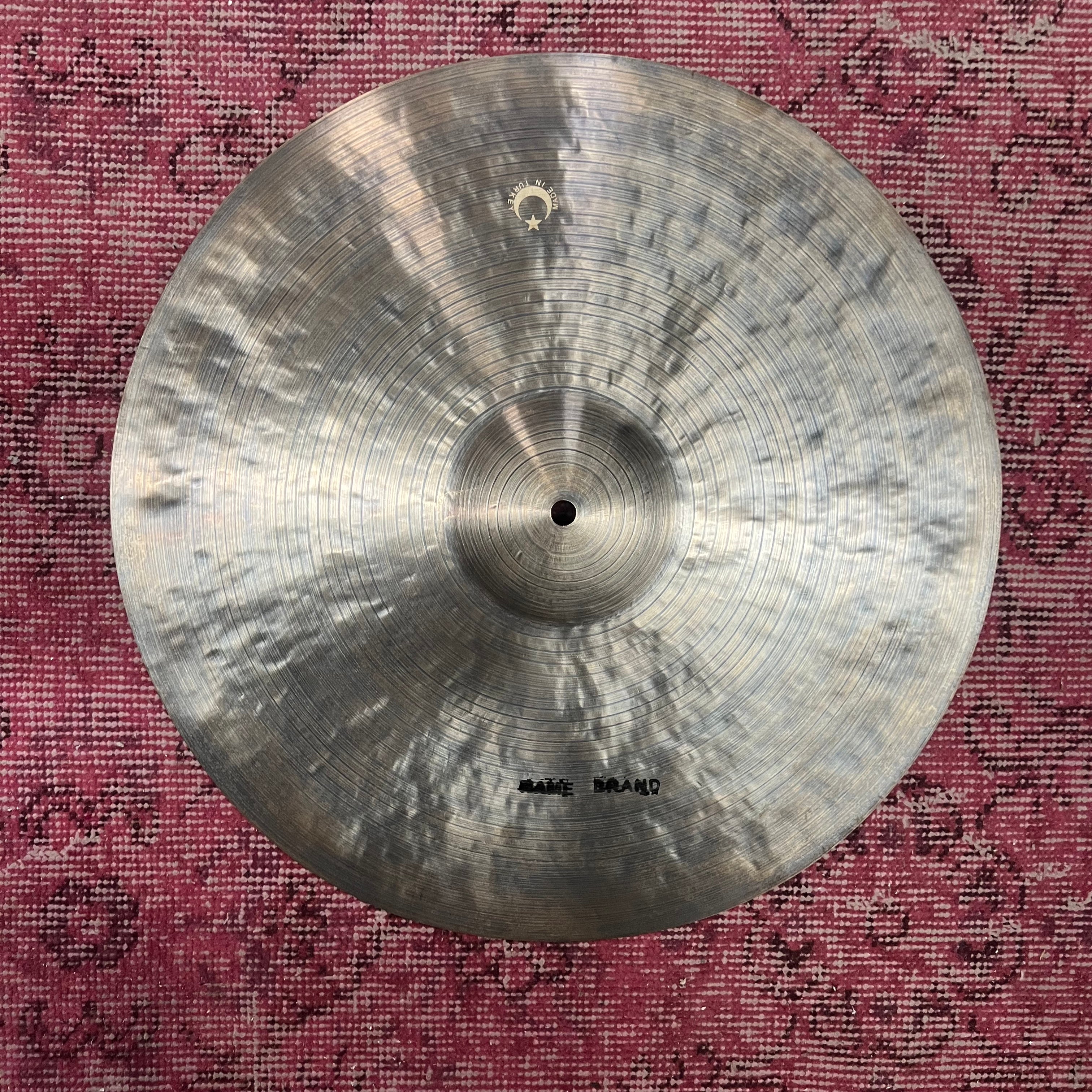 18" Anniversary Series Crash