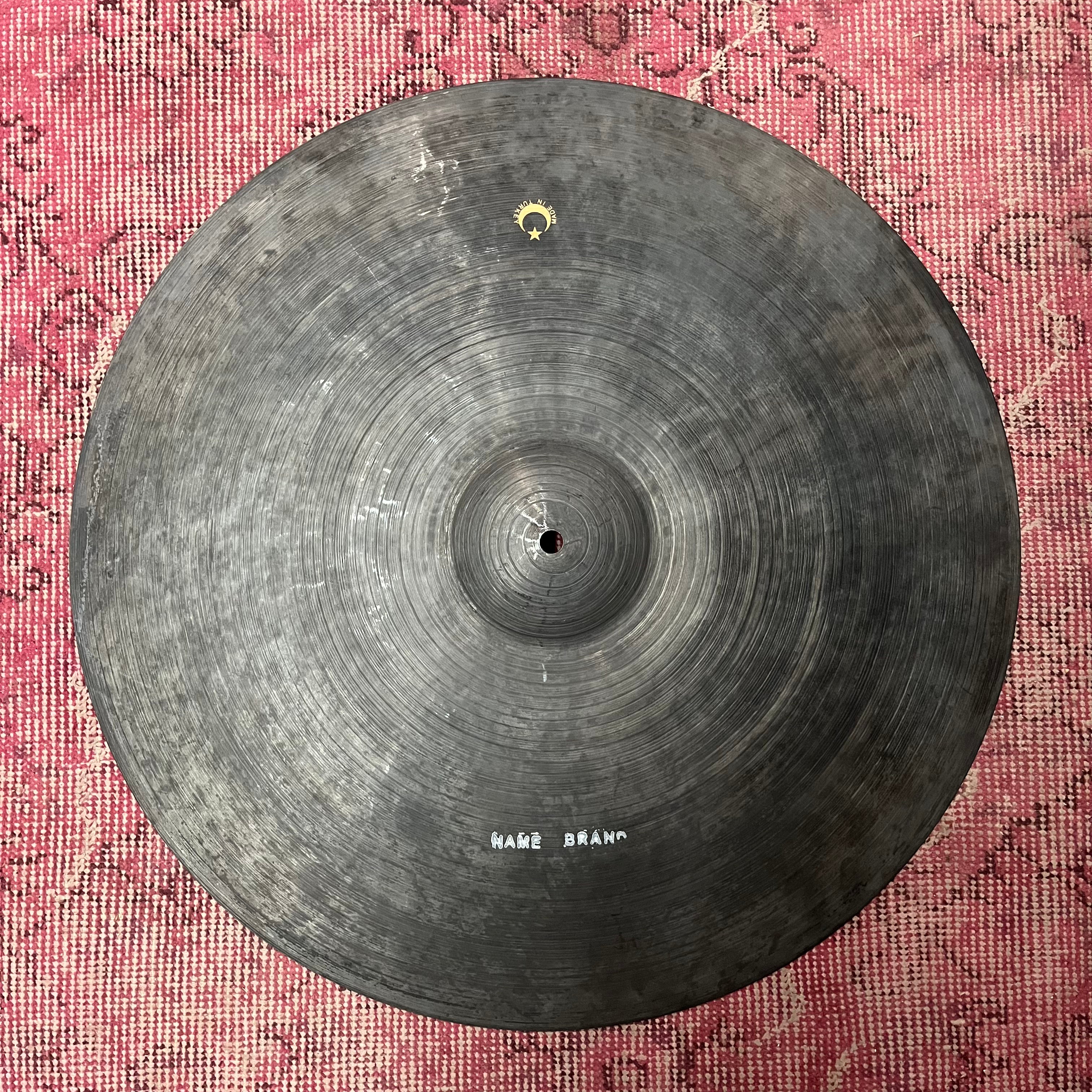 22" Vinyl Series Ride
