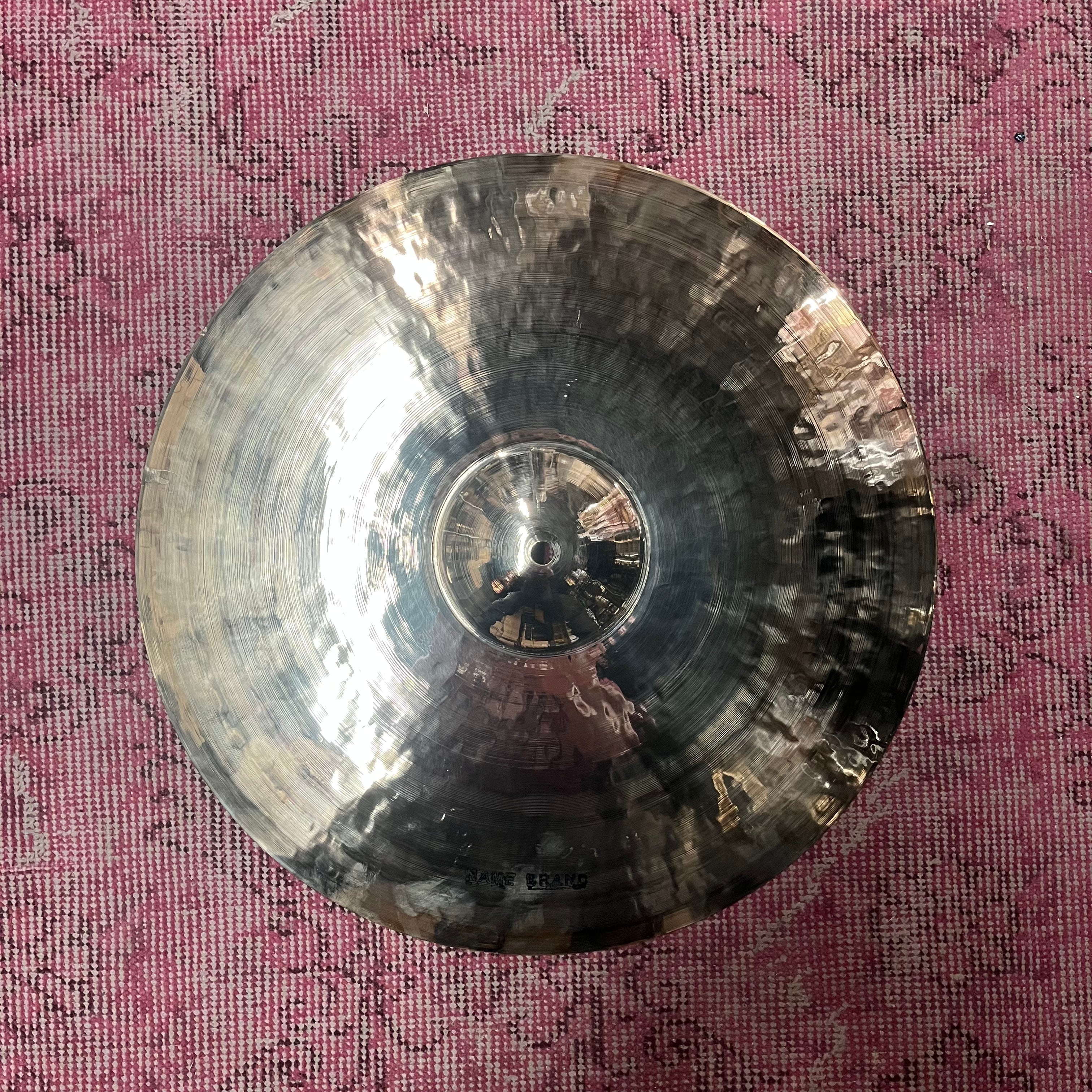 18" Glare Series Crash